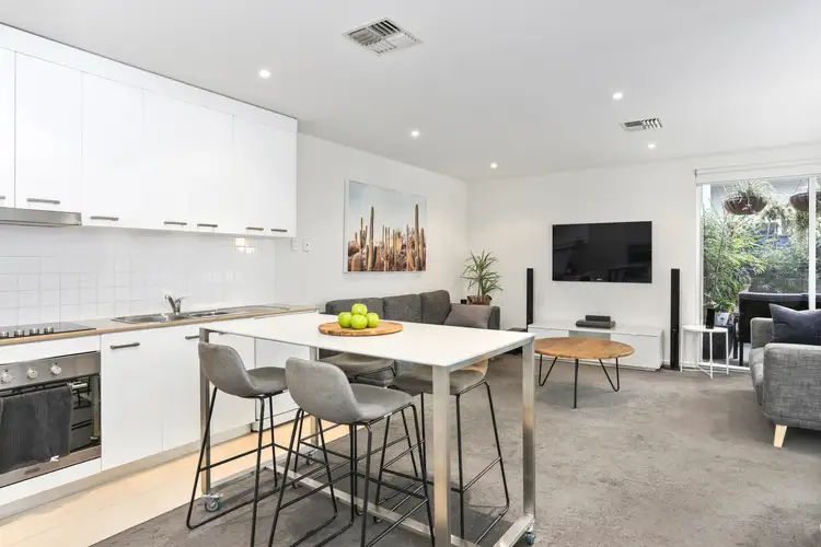 112/283 Angas Street