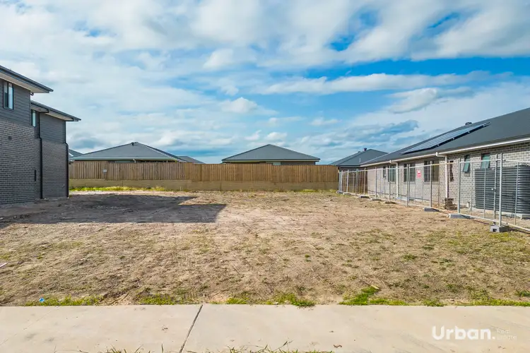 7 Garrison Way, Chisholm NSW 2322