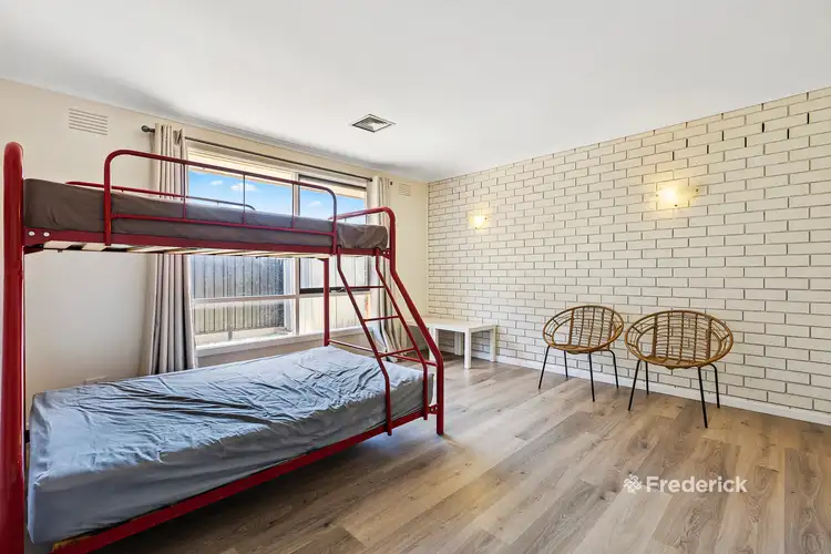 Sixth view of Homely house listing, 8 Morley Court, Keilor Downs VIC 3038