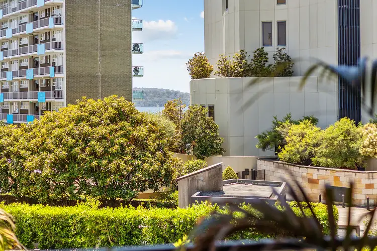 Fifth view of Homely studio listing, 33A/100 Elizabeth Bay Road, Elizabeth Bay NSW 2011