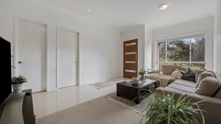 Third view of Homely house listing, 22 Glen Wattle Close, Katoomba NSW 2780