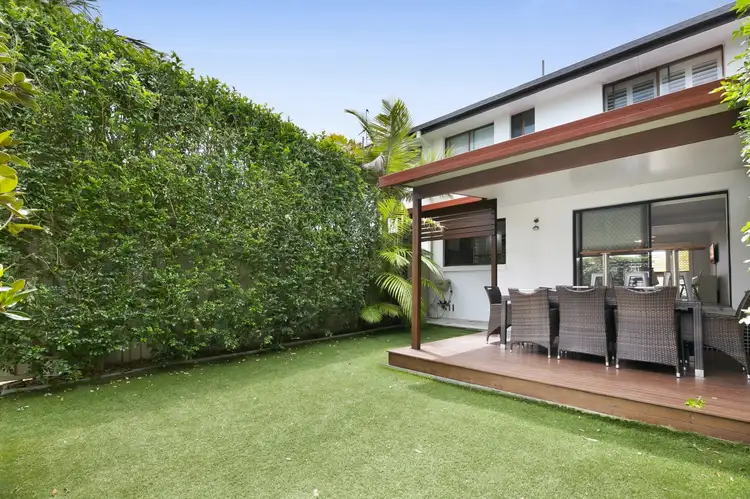 31/2-34 Karbunya Street, Mermaid Waters QLD 4218