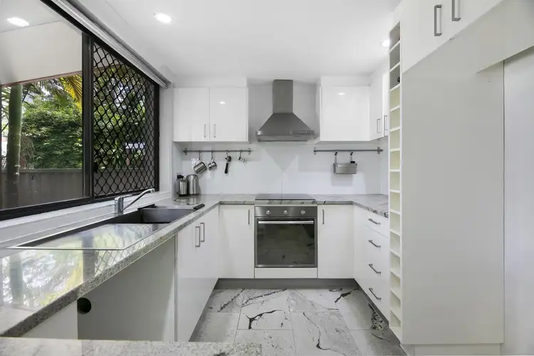 Fourth view of Homely villa listing, 31/2-34 Karbunya Street, Mermaid Waters QLD 4218