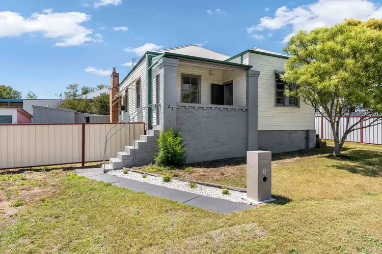 23 Fourth Avenue, Rutherford NSW 2320