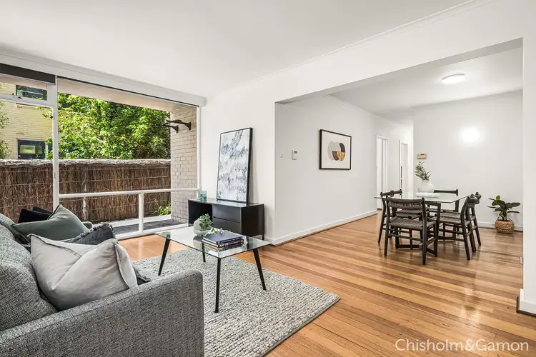 2/18-20 Selwyn Avenue, Elwood VIC 3184
