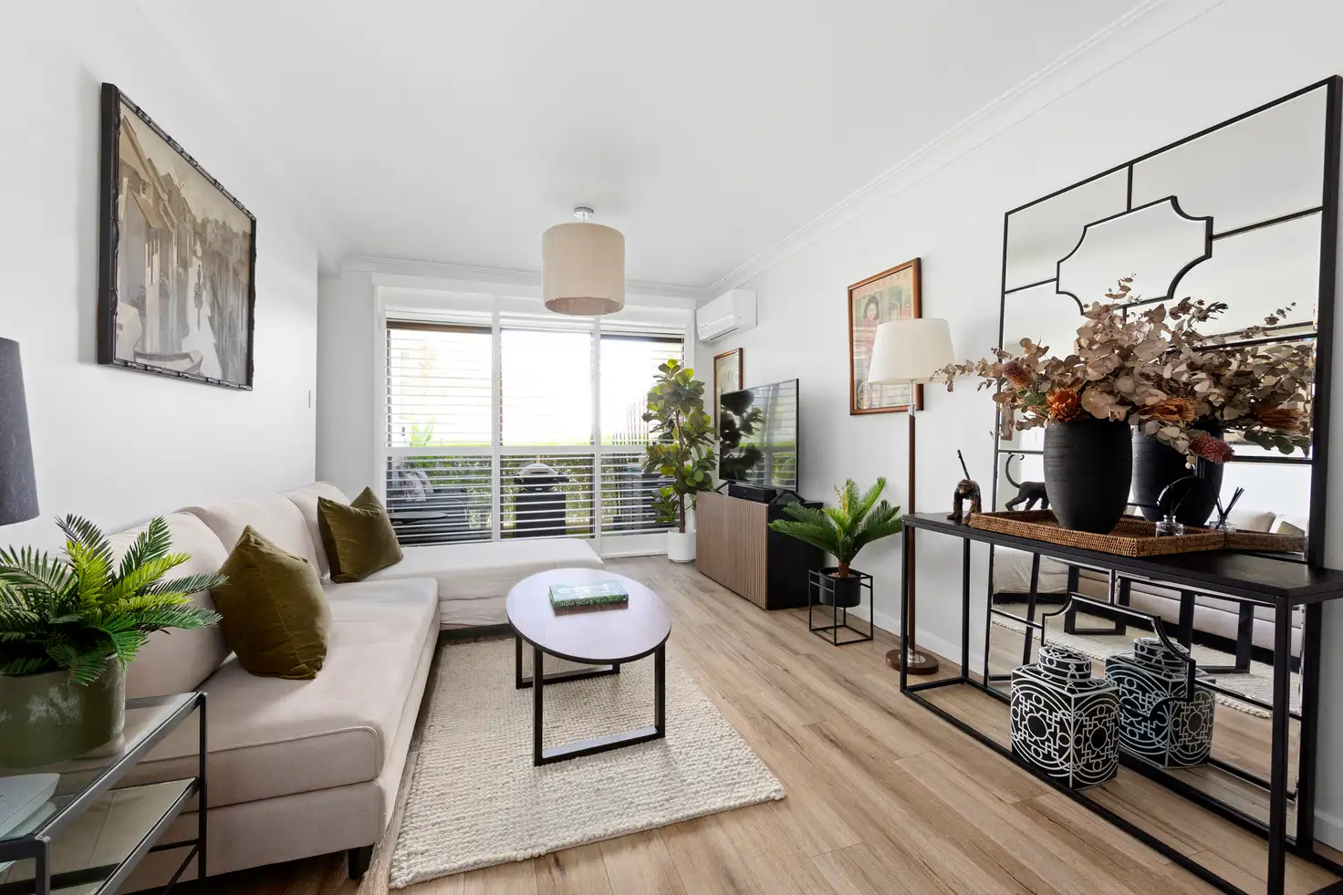 Main view of Homely apartment listing, 2/95 Crown Road, Queenscliff NSW 2096