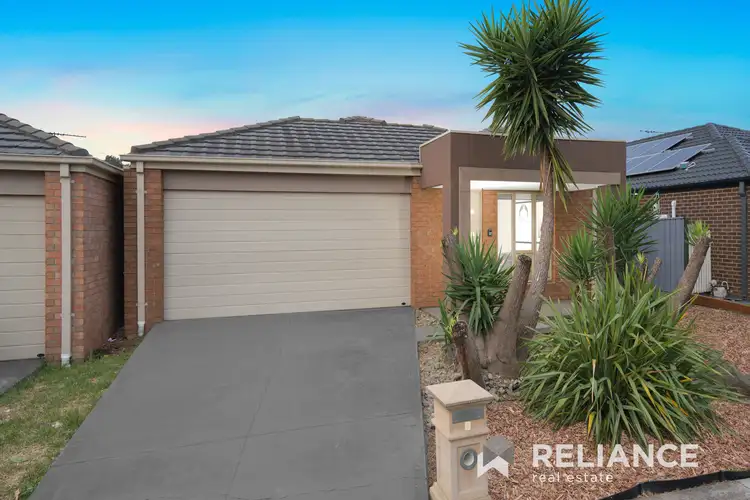 6 Parawong Parade, Wyndham Vale VIC 3024