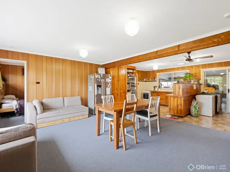 12 Koala Street, Cowes VIC 3922