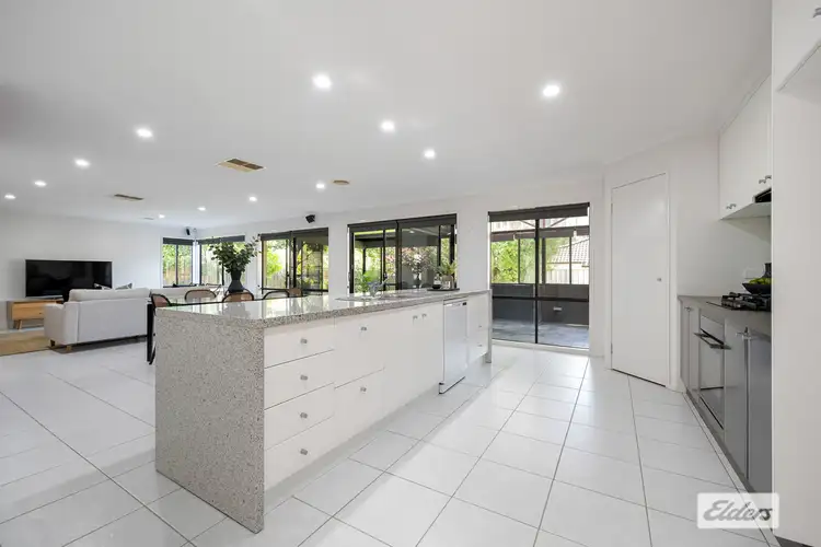 Fifth view of Homely house listing, 5 Yarralumla Drive, Wodonga VIC 3690