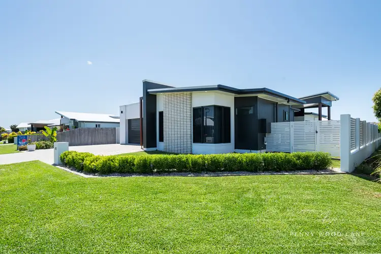 Second view of Homely house listing, 2 Nerinda Place, Shoal Point QLD 4750