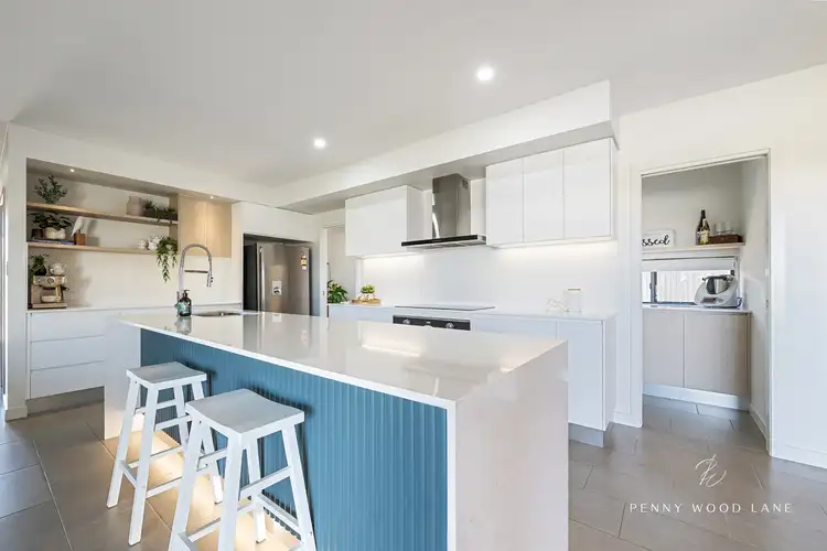 Sixth view of Homely house listing, 2 Nerinda Place, Shoal Point QLD 4750