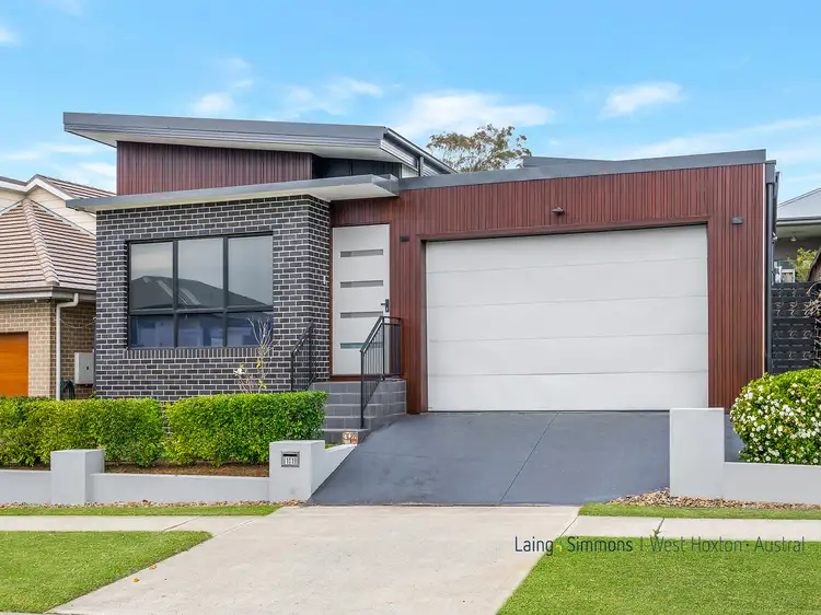 11 Longview Road, Gledswood Hills NSW 2557