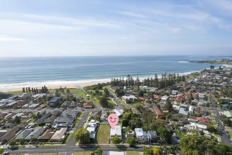 Third view of Homely semi-detached listing, 33B Redman Avenue, Thirroul NSW 2515
