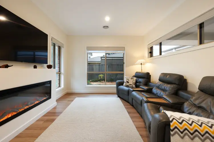 Fifth view of Homely house listing, 4 Wenden Avenue, Killara VIC 3691