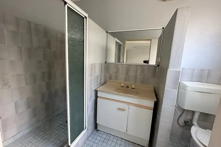 Seventh view of Homely unit listing, 35/87-91 Earl Street, Westcourt QLD 4870