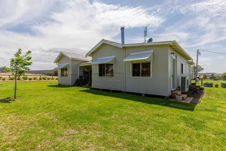 48 Berowra Road, Dunedoo NSW 2844