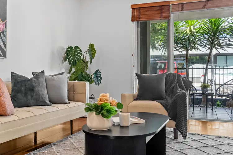 Fifth view of Homely apartment listing, 2/33 Princes Street, Port Melbourne VIC 3207