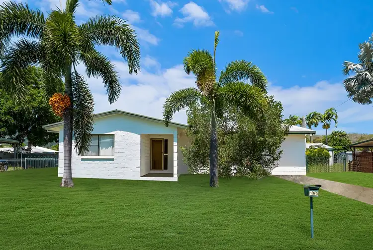 166 Upper Miles Avenue, Kelso QLD 4815
