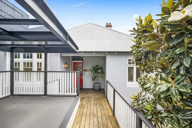 Second view of Homely house listing, 8 Queens Avenue, Mcmahons Point NSW 2060