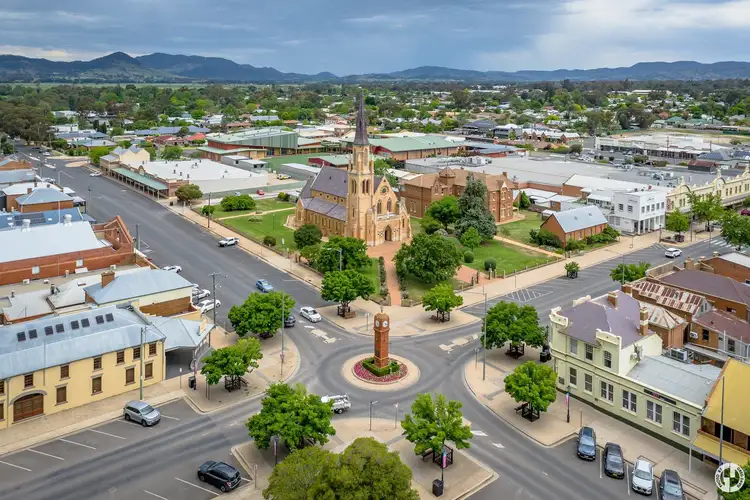 19 Suttor Avenue, Mudgee NSW 2850