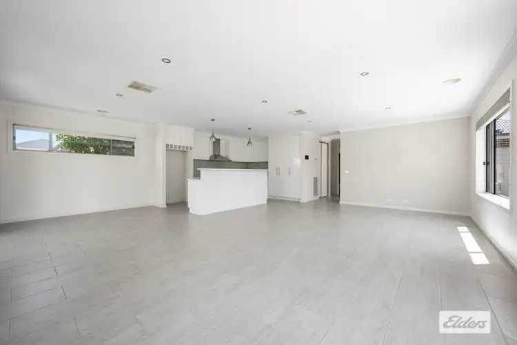 Sixth view of Homely house listing, 33 Sadlier Street, Wodonga VIC 3690
