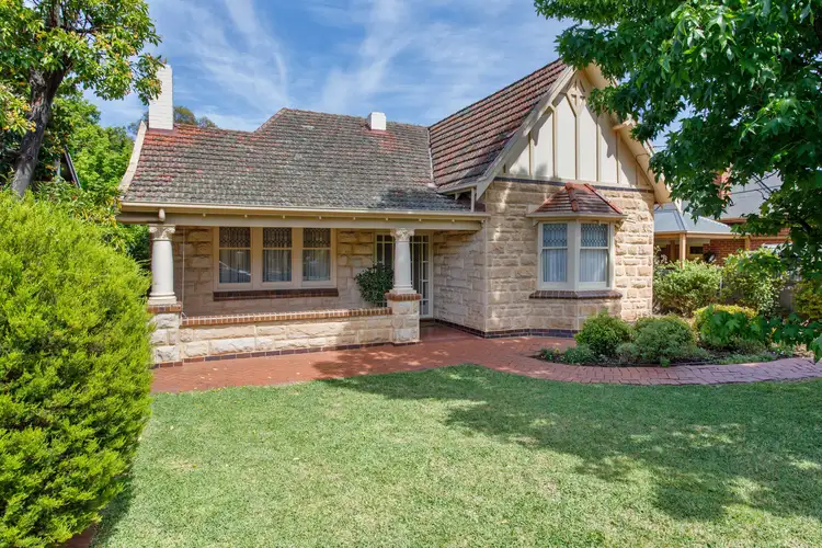 5 Treloar Avenue, Kensington Park SA 5068