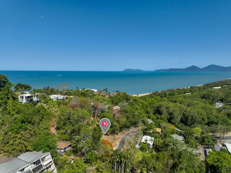 10 Ray Street, Yorkeys Knob QLD 4878