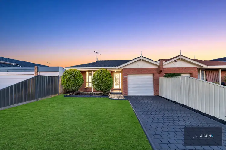 2/162 Copernicus Way, Keilor Downs VIC 3038