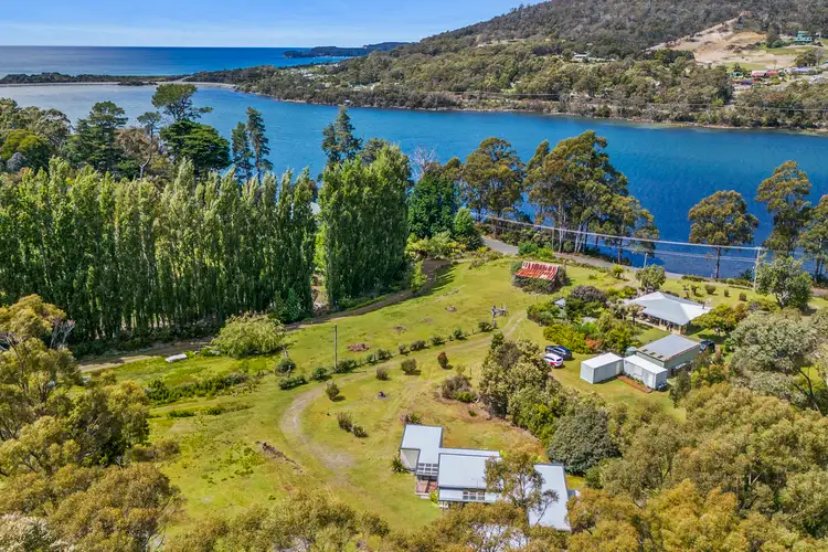 88 Old Jetty Road, Eaglehawk Neck TAS 7179
