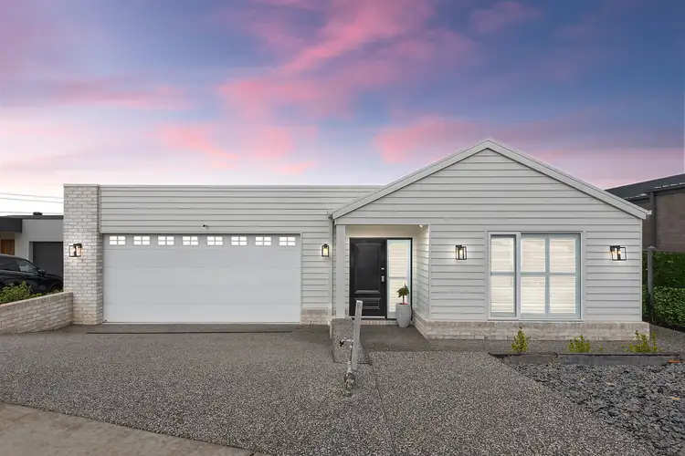 14 Moncrieff Crescent, Wandana Heights VIC 3216