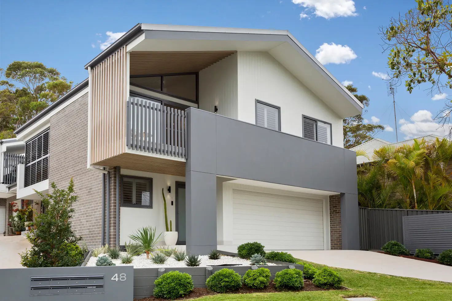 Main view of Homely townhouse listing, 1/48 Beath Crescent, Kahibah NSW 2290