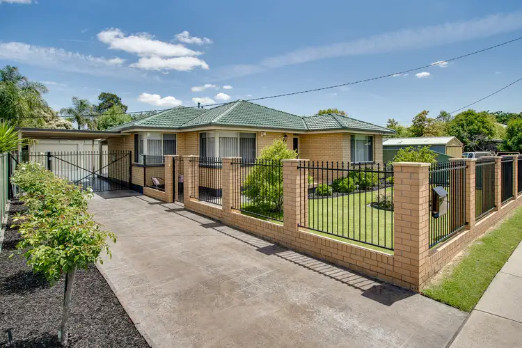 497 Barlow Street, Lavington NSW 2641