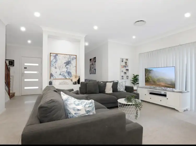 130A Lakeside Parade
