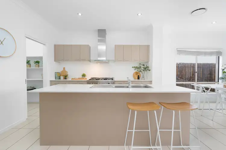 Fifth view of Homely house listing, 8 Cruiser Close, Springfield Lakes QLD 4300
