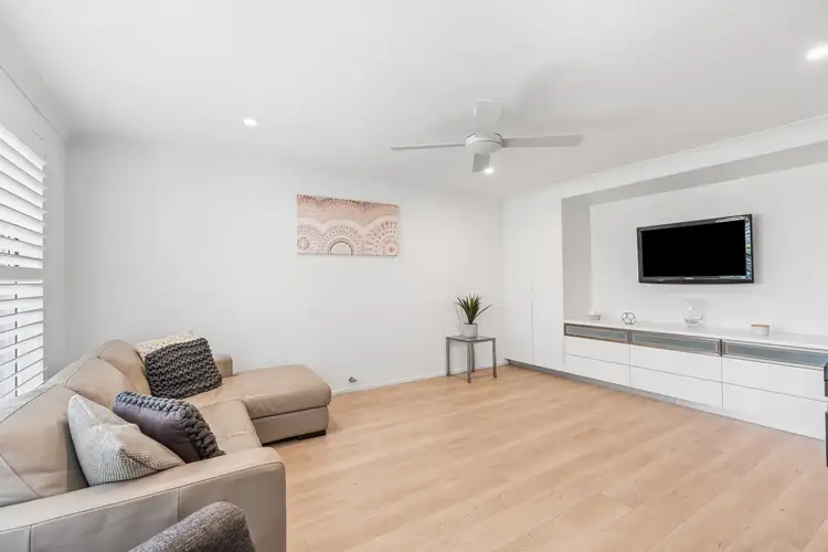 Second view of Homely house listing, 6 Merrivale Close, Kincumber NSW 2251