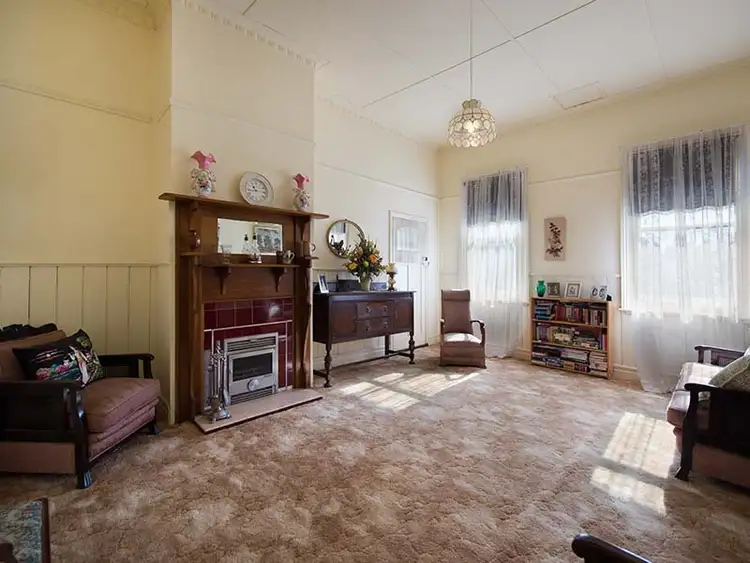Fifth view of Homely house listing, 2 Campbell Street, Newstead VIC 3462