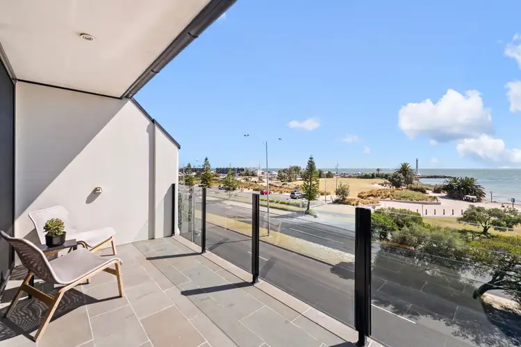 4/25-27 Marine Parade, St Kilda VIC 3182