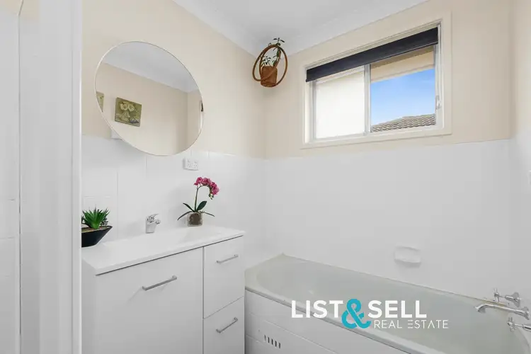 Fourth view of Homely house listing, 2 Keats Place, Ingleburn NSW 2565