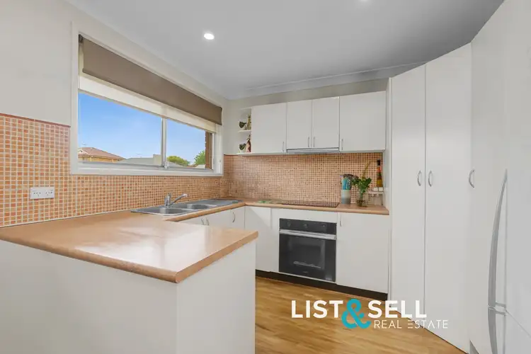 Fifth view of Homely house listing, 2 Keats Place, Ingleburn NSW 2565