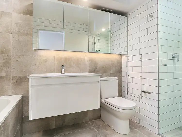 Fifth view of Homely apartment listing, 4/54 Darling  Point Road, Darling Point NSW 2027