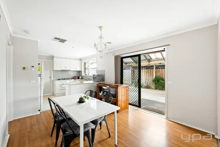 Sixth view of Homely house listing, 1 Denise Court, Werribee VIC 3030