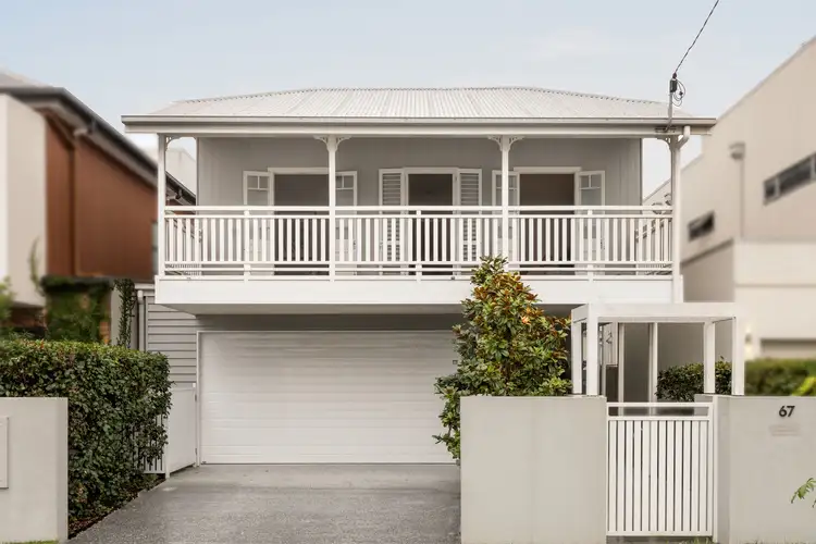 67 Barton Road, Hawthorne QLD 4171