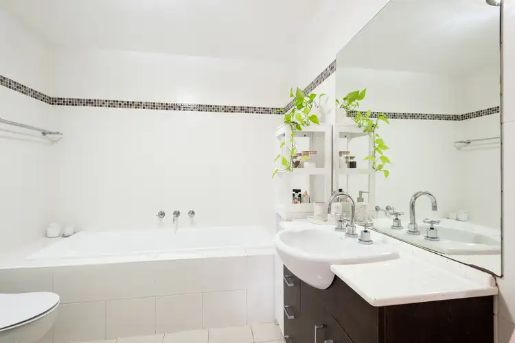 Fourth view of Homely apartment listing, 10/22-24 Victoria Street, Wollongong NSW 2500