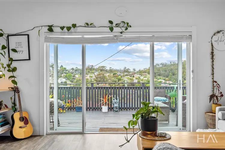 12 Veulalee Avenue, Trevallyn TAS 7250