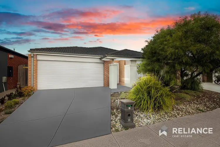 9 Warunda Parade, Point Cook VIC 3030