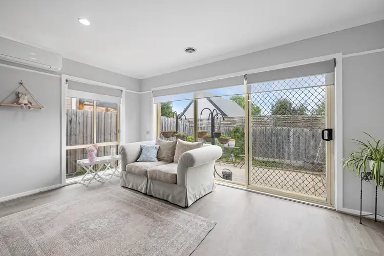 Fourth view of Homely house listing, 8 Tintern Loop, Hillside VIC 3037