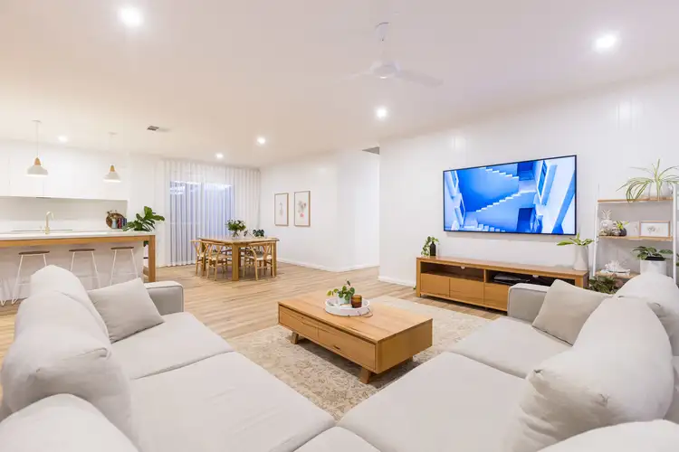 Sixth view of Homely house listing, 27 Mitchell Court, Gol Gol NSW 2738
