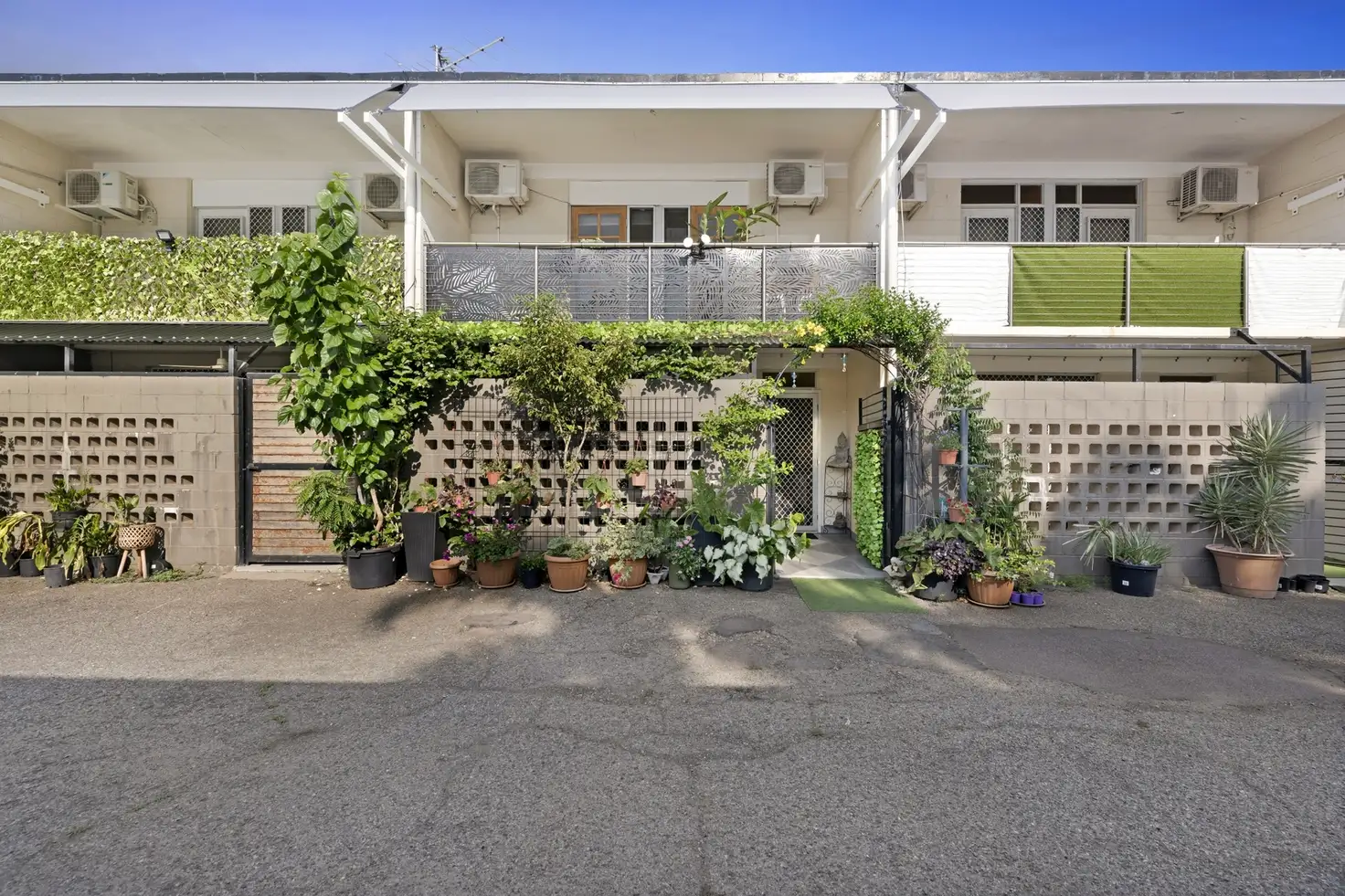 Main view of Homely townhouse listing, 4/6 Musgrave Crescent, Coconut Grove NT 810
