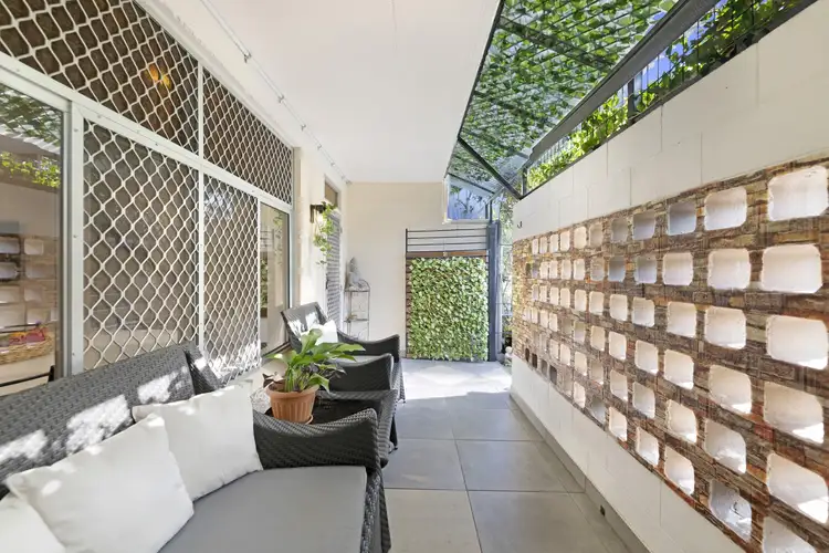 Fifth view of Homely townhouse listing, 4/6 Musgrave Crescent, Coconut Grove NT 810