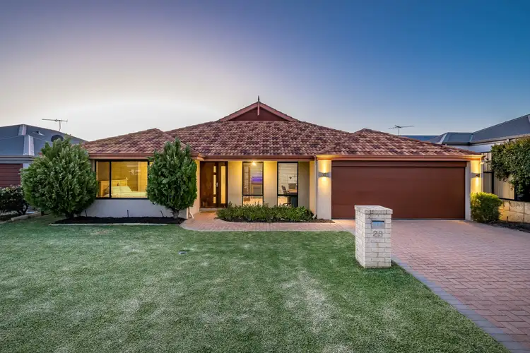23 Stanbroke Turn, Carramar WA 6031